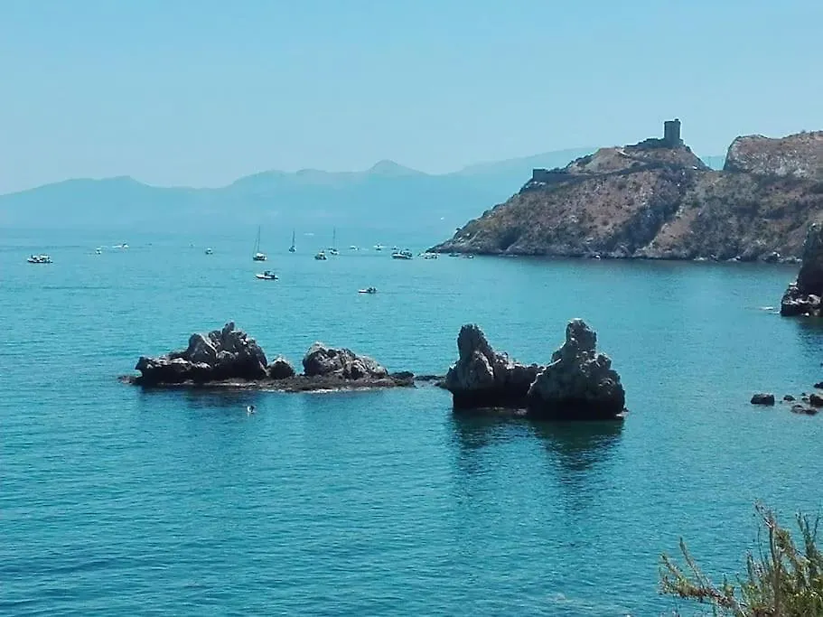 Marina Holiday Altavilla Milicia Italy